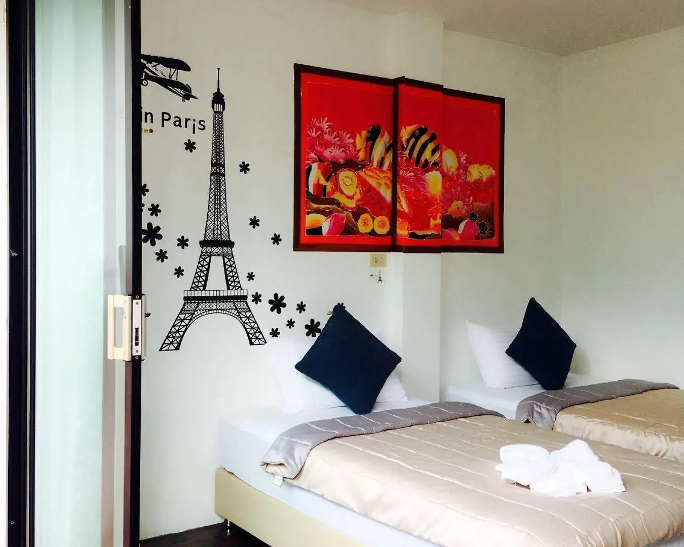 ** Pensión Hotel Lanta Friendly House Ko Lanta Tailandia